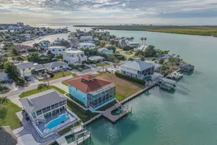 105 W Pago Pago Dr, Naples, FL 34113 - Photo 13