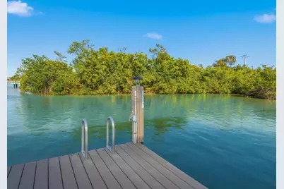 105 W Pago Pago Drive, Naples, FL 34113 - Photo 59