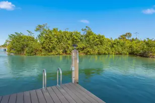 105 W Pago Pago Dr, Naples, FL 34113 - Photo 59