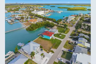 107 W Pago Pago Drive #ISLES OF CAPRI NO 2, Naples, FL 34113 - Photo 9