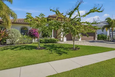 137 Hollyhock Court, Marco Island, FL 34145 - Photo 43