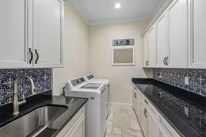 137 Hollyhock Court, Marco Island, FL 34145 - Photo 29