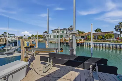 137 Hollyhock Court, Marco Island, FL 34145 - Photo 41