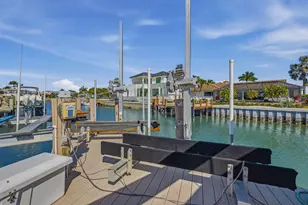 137 Hollyhock Ct, Marco Island, FL 34145 - Photo 41