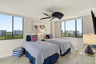 17 Bluebill Ave, Naples, FL 34108 - Photo 15