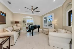 132 E Hilo St, Naples, FL 34113 - Photo 17