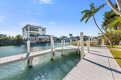 132 E Hilo Street, Naples, FL 34113 - Photo 3