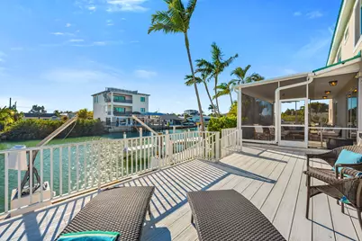 132 E Hilo Street, Naples, FL 34113 - Photo 9