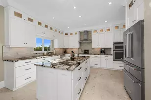 132 E Hilo St, Naples, FL 34113 - Photo 15