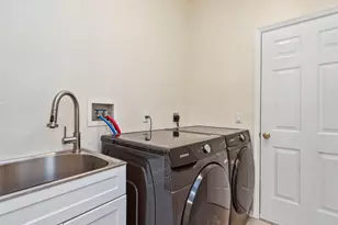 8599 Peppertree Way, Naples, FL 34114 - Photo 21