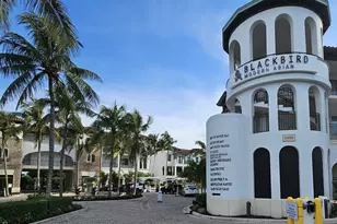 1500 5th Ave N, Naples, FL 34102 - Photo 11