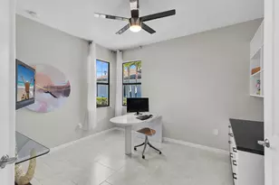 1574 Oceania Dr S, Naples, FL 34113 - Photo 15