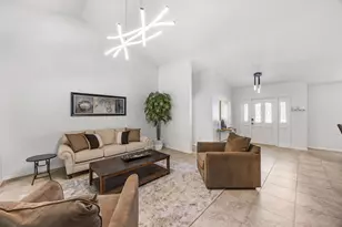 2529 Kings Lake Blvd, Naples, FL 34112 - Photo 9