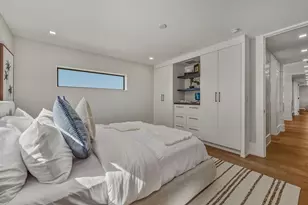 191 Leeward Ct, Marco Island, FL 34145 - Photo 25