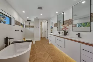 191 Leeward Ct, Marco Island, FL 34145 - Photo 19