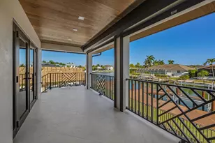 191 Leeward Ct, Marco Island, FL 34145 - Photo 31