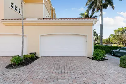 1494 Borghese #301, Naples, FL 34114 - Photo 5