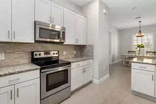 1238 Kendari Terrace, Naples, FL 34113 - Photo 7