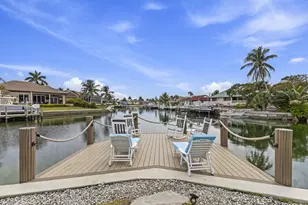 829 Wintergreen Ct, Marco Island, FL 34145 - Photo 7