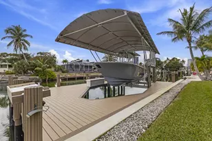 829 Wintergreen Ct, Marco Island, FL 34145 - Photo 5