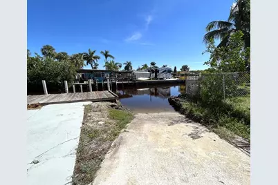 112 Cardinal Court, Everglades City, FL 34139 - Photo 7