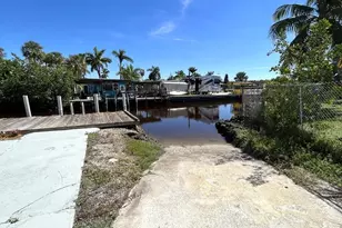 112 Cardinal Ct, Everglades City, FL 34139 - Photo 7