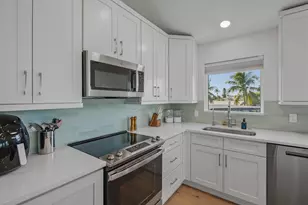 599 Goldcoast Ct, Marco Island, FL 34145 - Photo 9