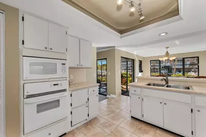 881 Panama Court #201, Marco Island, FL 34145 - Photo 7