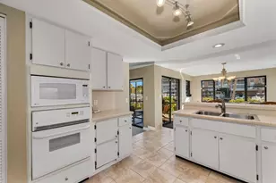 881 Panama Ct, Marco Island, FL 34145 - Photo 7