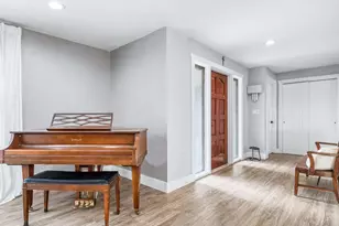 233 Shadowridge Ct, Marco Island, FL 34145 - Photo 3