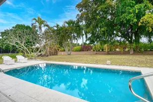 233 Shadowridge Ct, Marco Island, FL 34145 - Photo 45