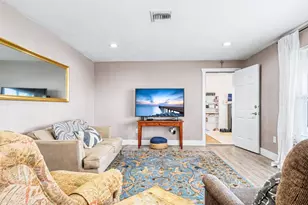 233 Shadowridge Ct, Marco Island, FL 34145 - Photo 5