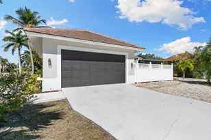 349 Lamplighter Dr, Marco Island, FL 34145 - Photo 29