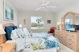 1001 Eastham Way, Naples, FL 34104 - Photo 17