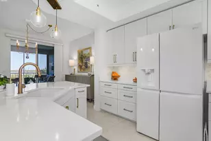 133 Vintage Bay, Marco Island, FL 34145 - Photo 3