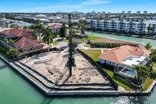 1231 Redwood Ct, Marco Island, FL 34145 - Photo 9