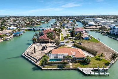 1231 Redwood Court, Marco Island, FL 34145 - Photo 7