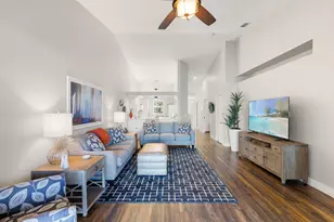 500 Robin Hood Cir, Naples, FL 34104 - Photo 11