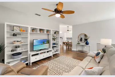 500 Robin Hood Circle #201, Naples, FL 34104 - Photo 15