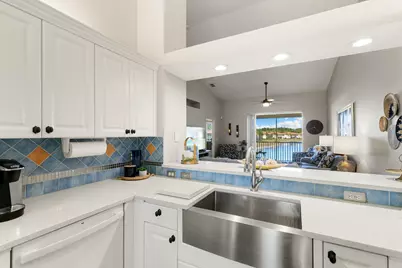 500 Robin Hood Circle #201, Naples, FL 34104 - Photo 7