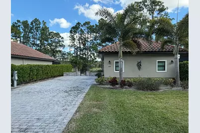 13149 Golden Palms Circle #GOLDEN PALMS MOTOR C, Fort Myers, FL 33913 - Photo 9