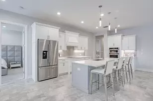 14327 Laguna Spgs Ln, Naples, FL 34114 - Photo 3