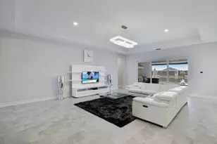 14327 Laguna Spgs Ln, Naples, FL 34114 - Photo 9