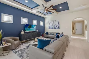 2730 Aviamar Cir, Naples, FL 34114 - Photo 5