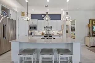 2730 Aviamar Cir, Naples, FL 34114 - Photo 7