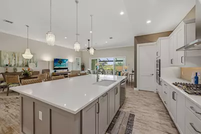 3206 Cotuit Lane, Naples, FL 34114 - Photo 9