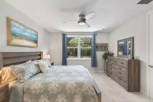 14683 Edgewater Cir, Naples, FL 34114 - Photo 15