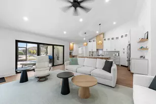 625 Dorando Ct, Marco Island, FL 34145 - Photo 3