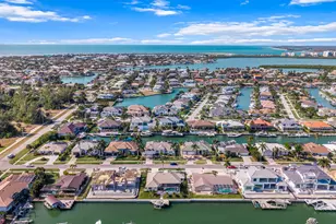 625 Dorando Ct, Marco Island, FL 34145 - Photo 47