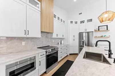 625 Dorando Court, Marco Island, FL 34145 - Photo 15